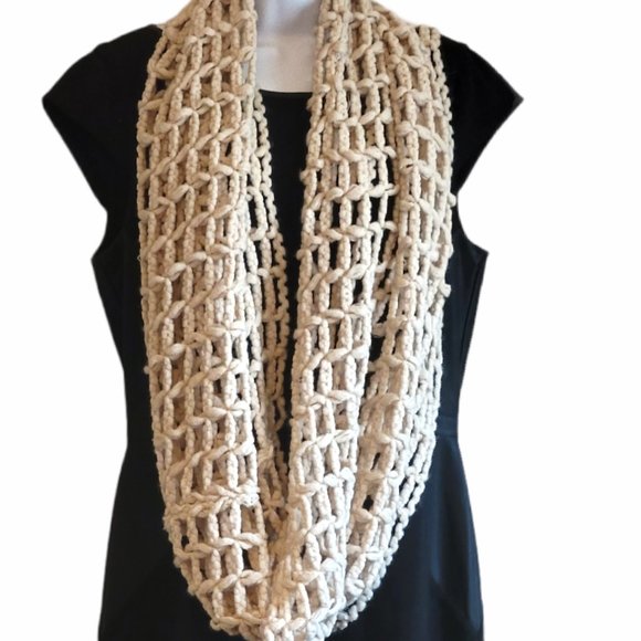 Accessories - Ivory Loose Chunky Knitted infinity Scarf